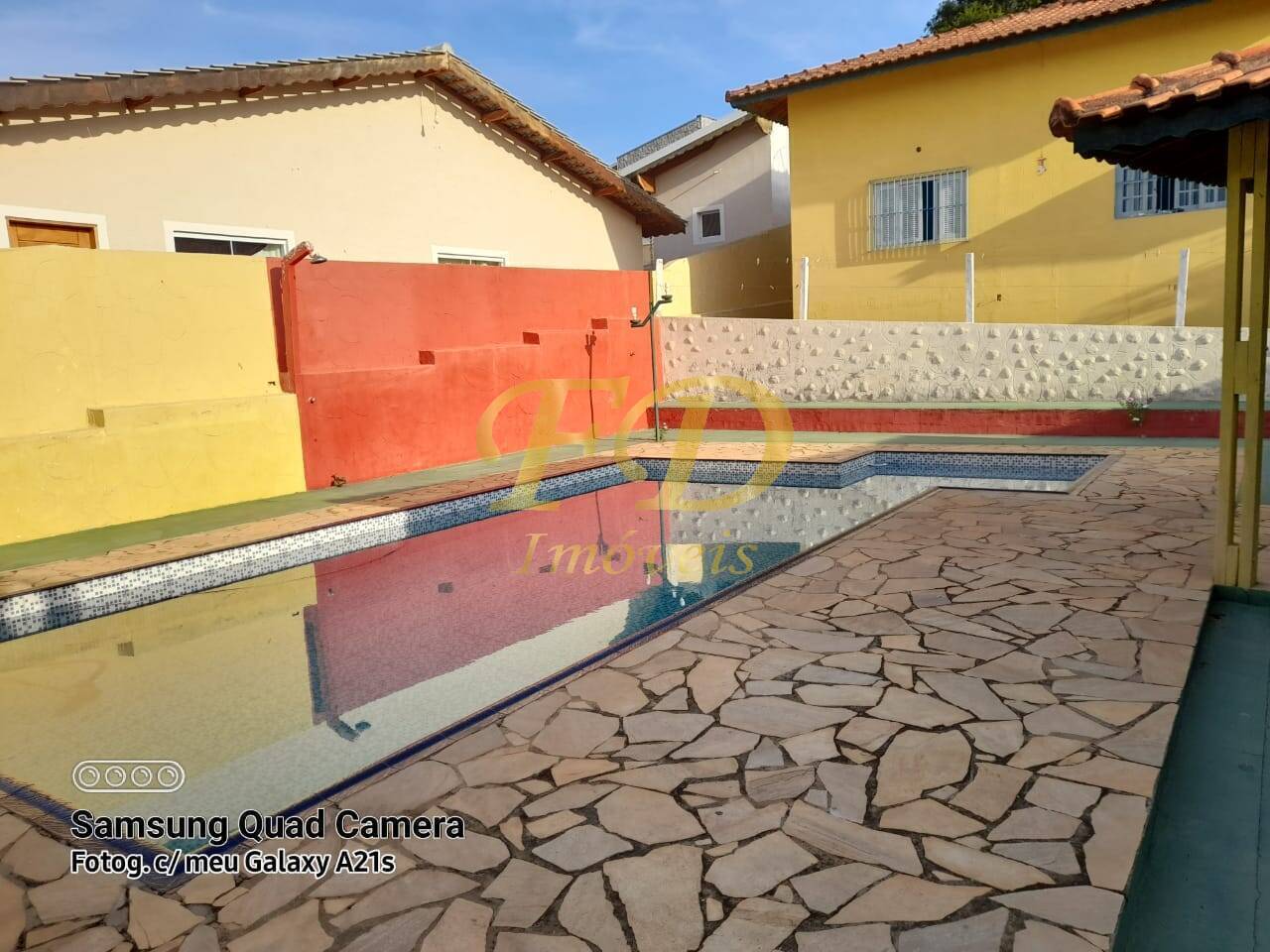 Fazenda à venda com 3 quartos, 180m² - Foto 2