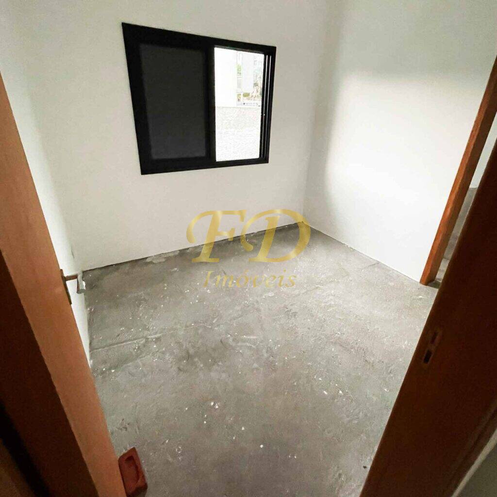 Casa à venda com 3 quartos, 110m² - Foto 16