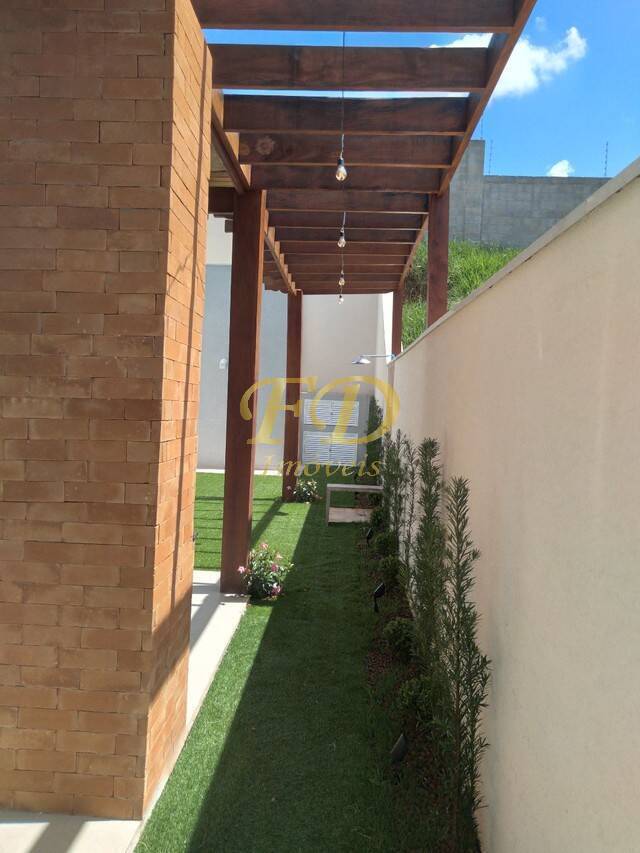 Casa de Condomínio para alugar com 3 quartos, 177m² - Foto 15