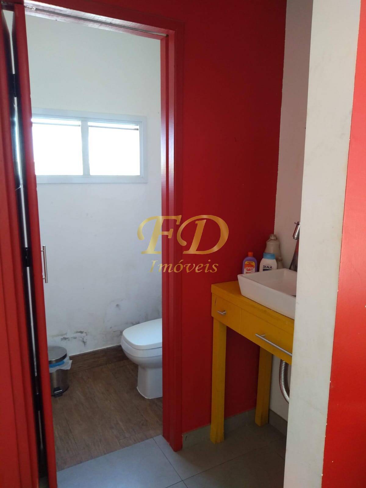 Casa à venda e aluguel com 3 quartos, 200m² - Foto 10