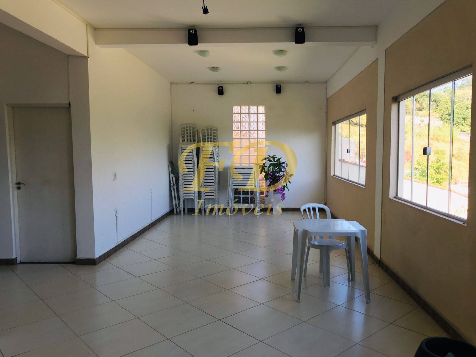 Fazenda à venda com 3 quartos, 220m² - Foto 10