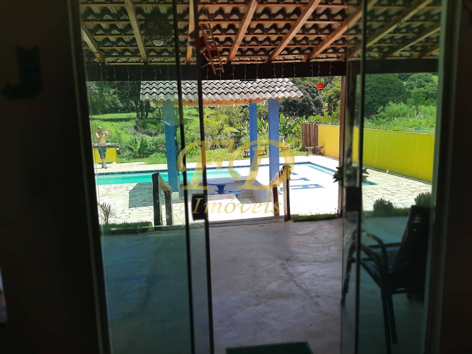 Fazenda à venda com 3 quartos, 1280m² - Foto 18