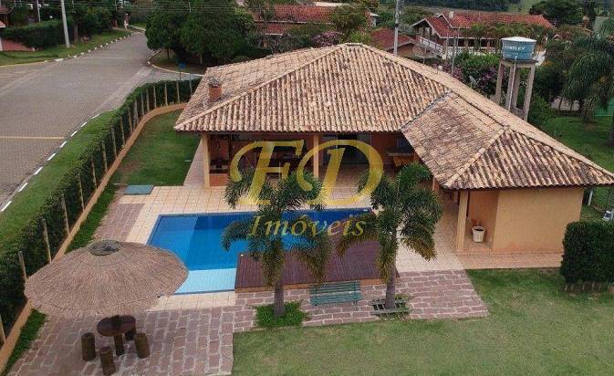 Fazenda à venda com 4 quartos, 278m² - Foto 1