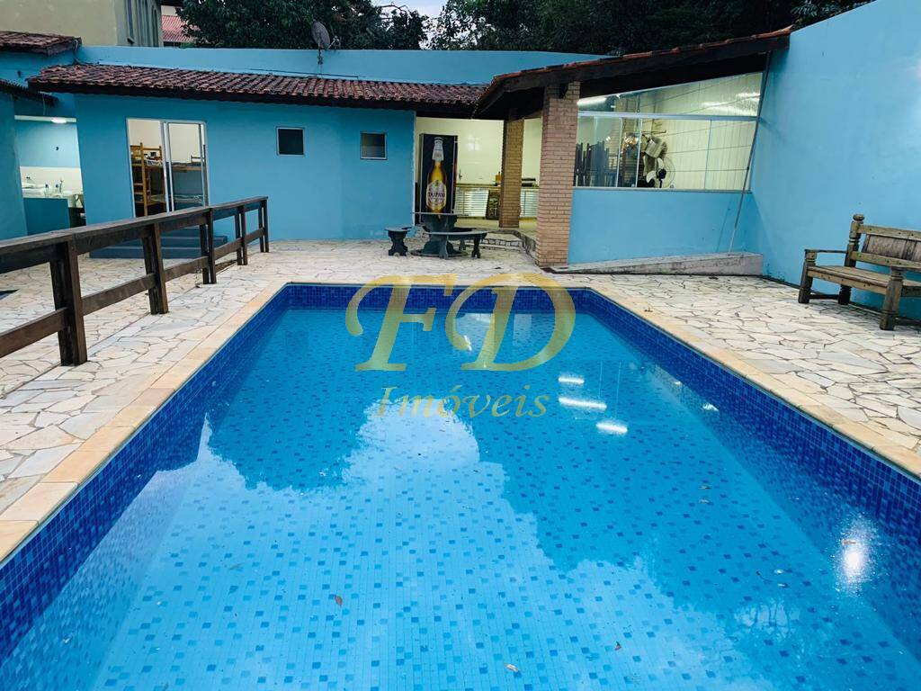 Fazenda à venda com 4 quartos, 180m² - Foto 2