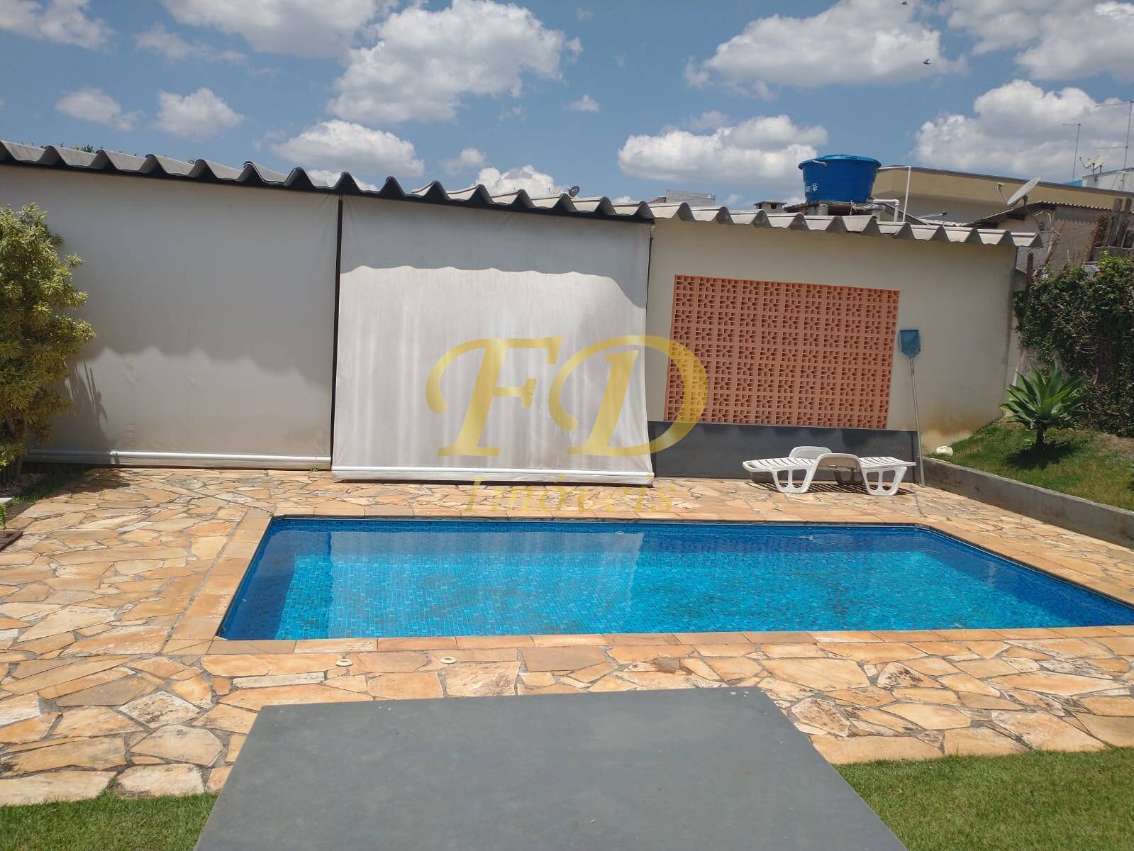 Casa à venda com 3 quartos, 200m² - Foto 22