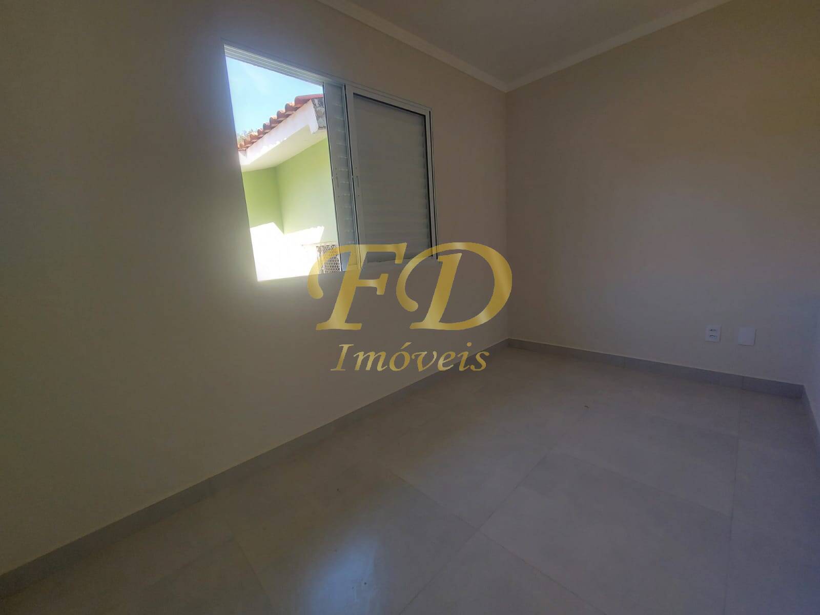 Casa à venda com 3 quartos, 115m² - Foto 4