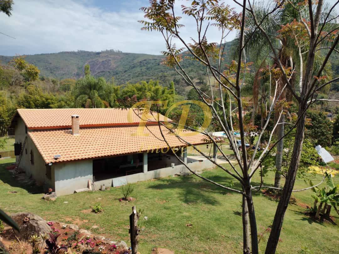 Fazenda à venda com 2 quartos, 250m² - Foto 9