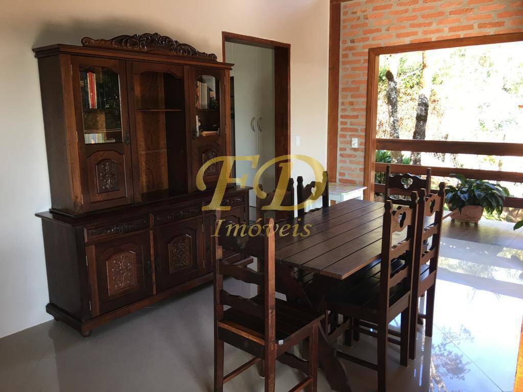 Casa à venda com 4 quartos, 285m² - Foto 14