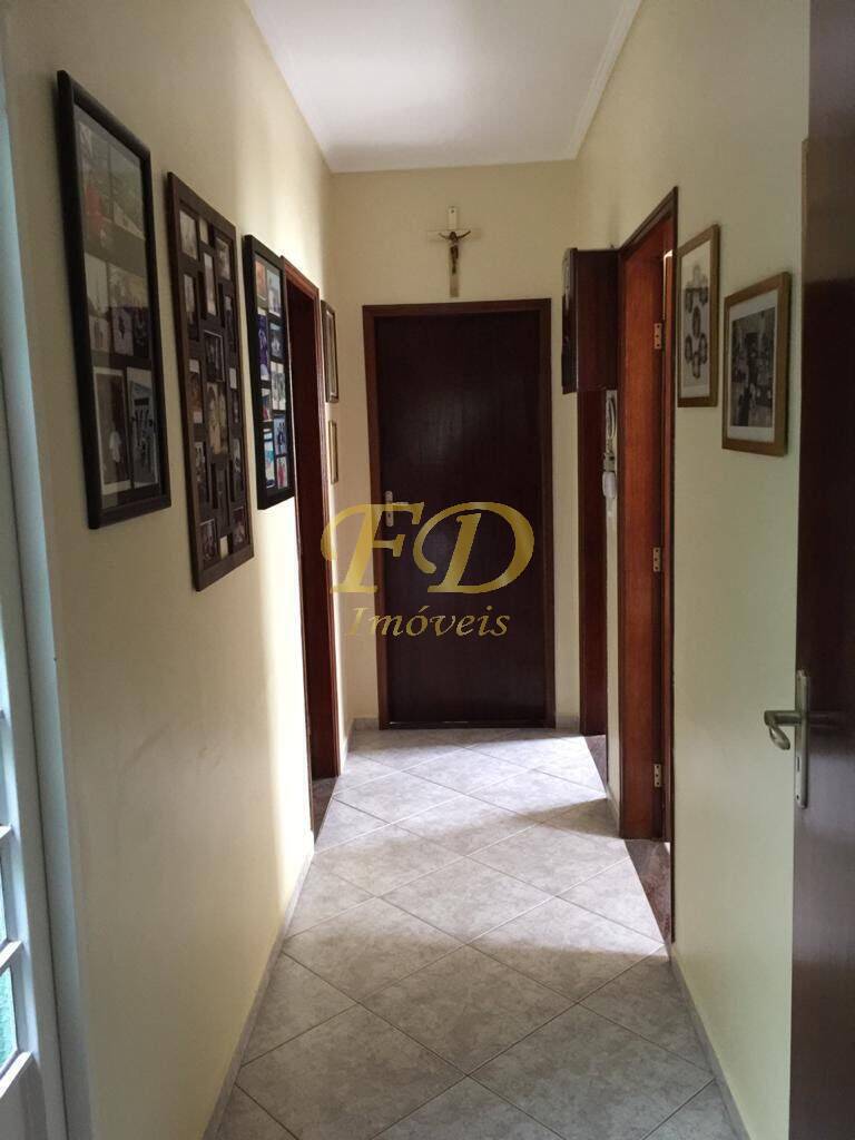 Casa à venda com 3 quartos, 141m² - Foto 17