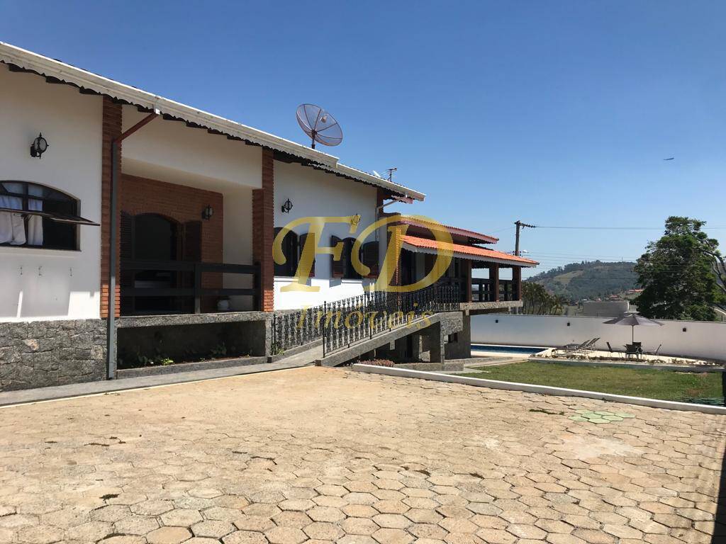 Fazenda à venda com 6 quartos, 714m² - Foto 11