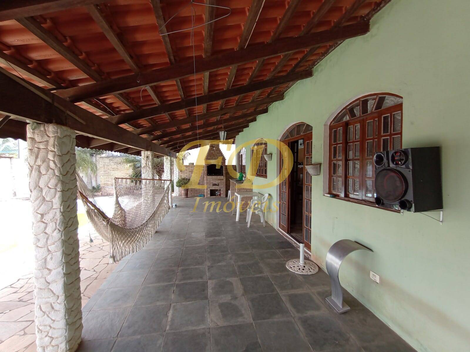 Fazenda à venda com 4 quartos, 400m² - Foto 4