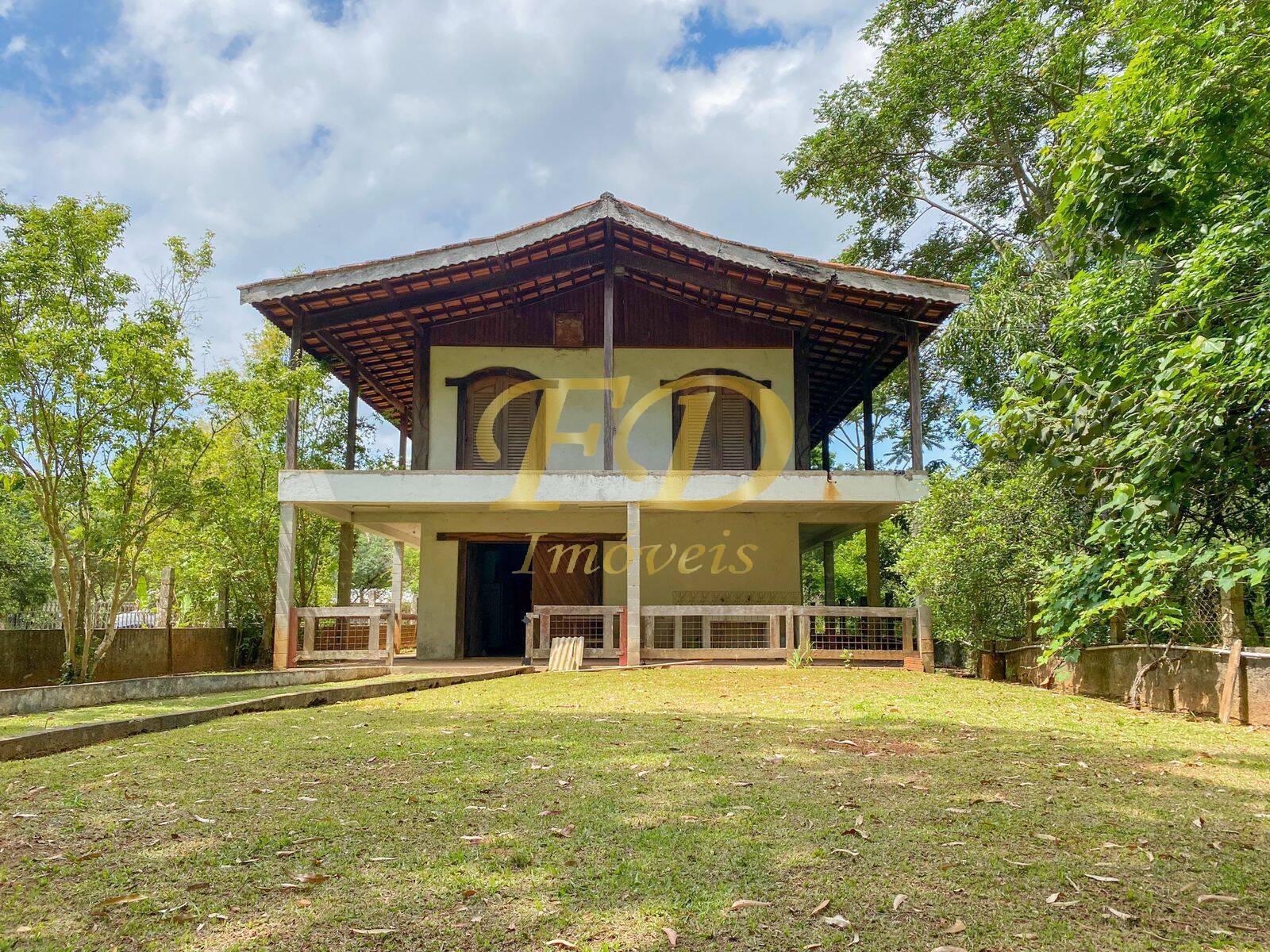 Fazenda à venda com 3 quartos, 361m² - Foto 2