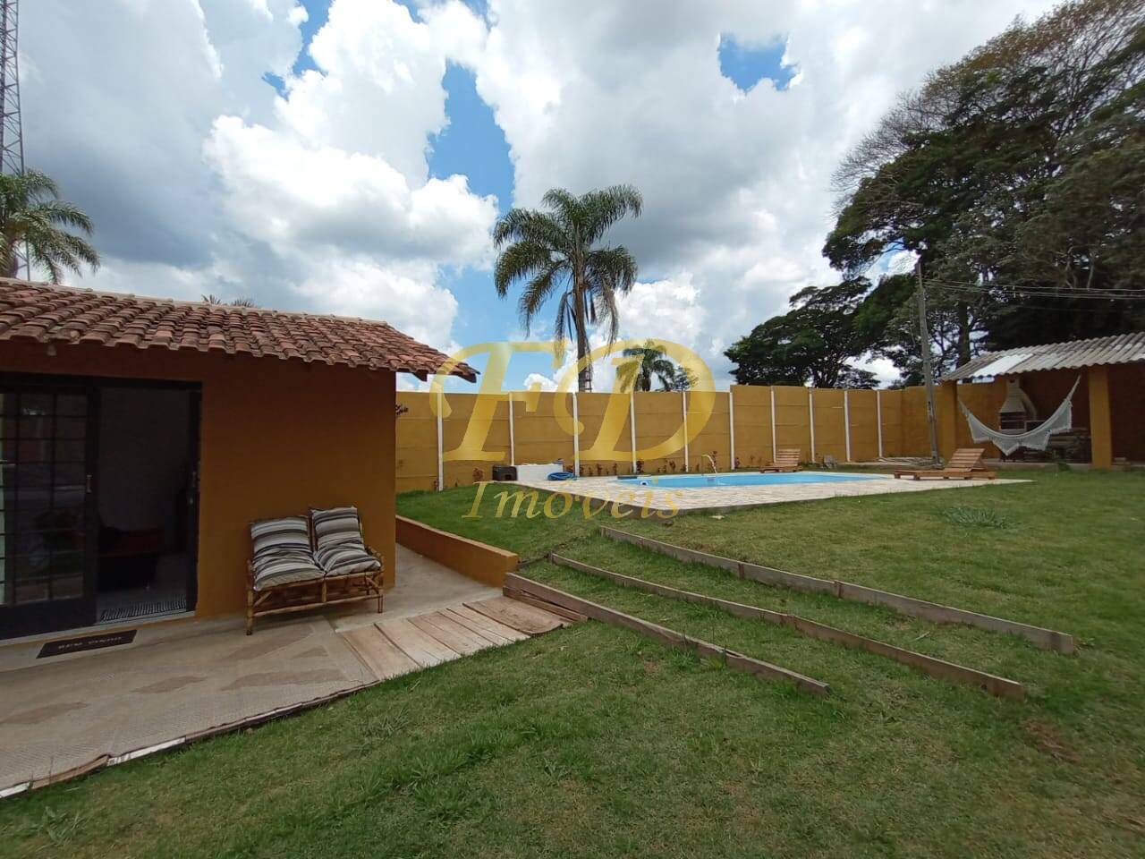 Fazenda à venda e aluguel com 3 quartos, 150m² - Foto 13