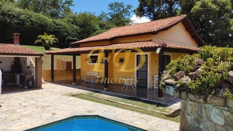 Fazenda à venda com 3 quartos, 208m² - Foto 7