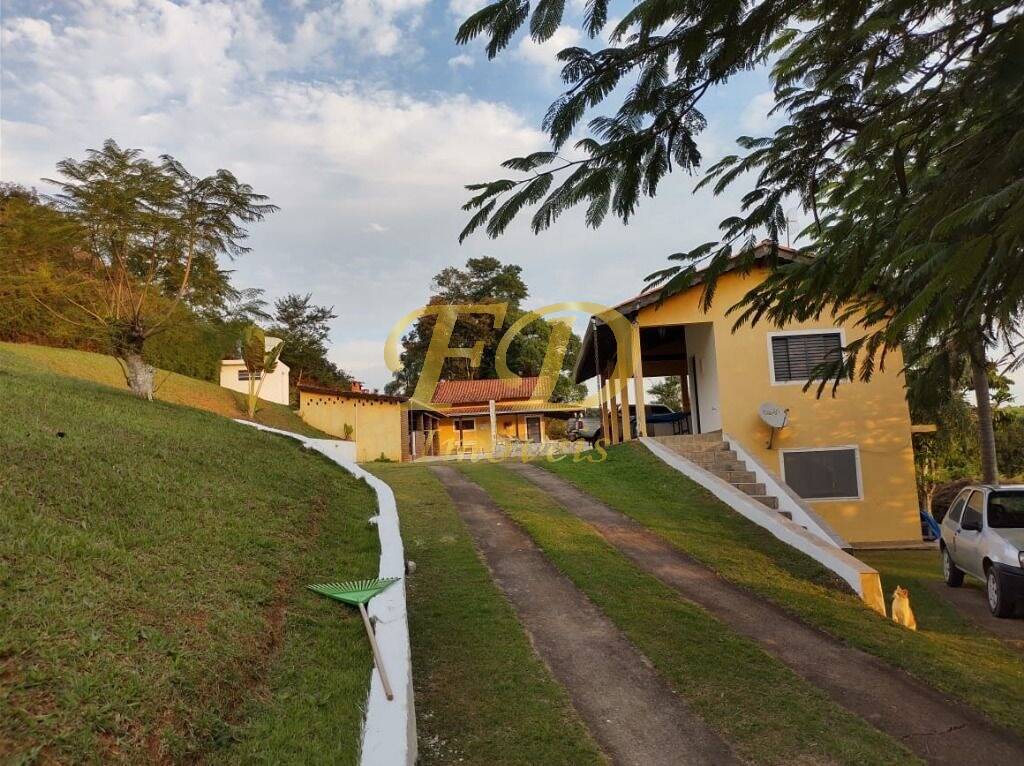 Fazenda à venda com 3 quartos, 208m² - Foto 4