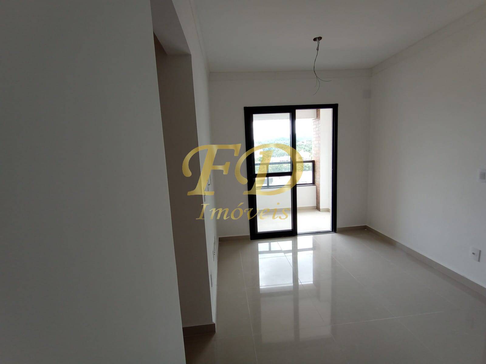 Apartamento à venda com 2 quartos, 70m² - Foto 35