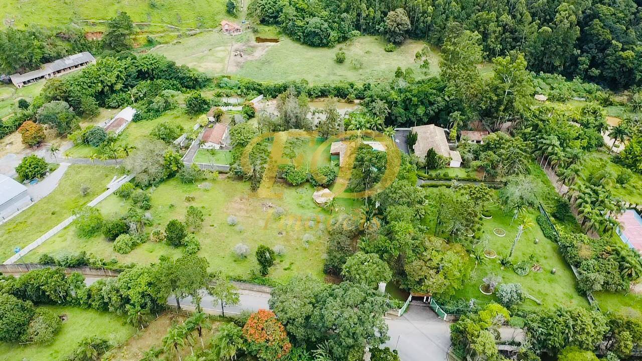 Fazenda à venda com 5 quartos, 1109m² - Foto 6