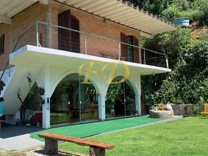 Fazenda à venda com 3 quartos, 220m² - Foto 4