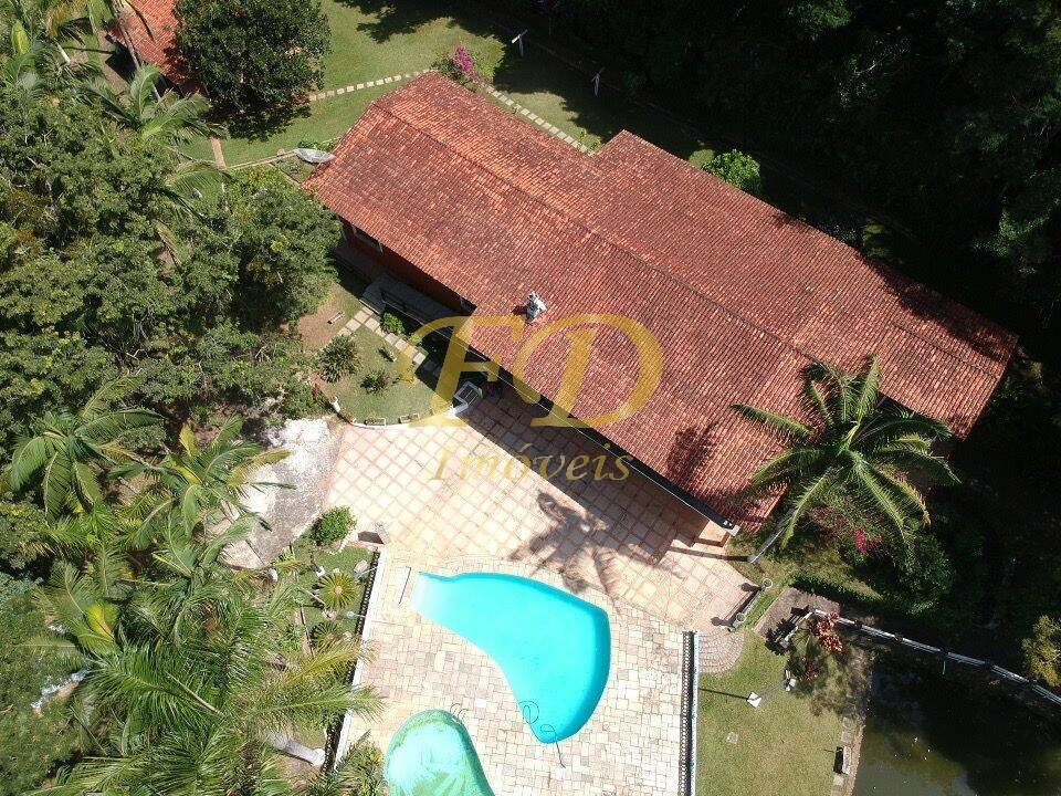 Fazenda à venda com 5 quartos, 800m² - Foto 3