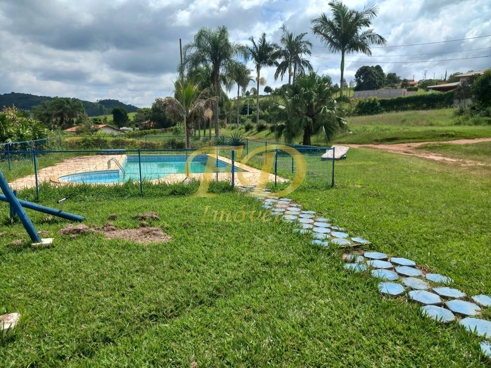 Fazenda à venda com 2 quartos, 21000m² - Foto 2