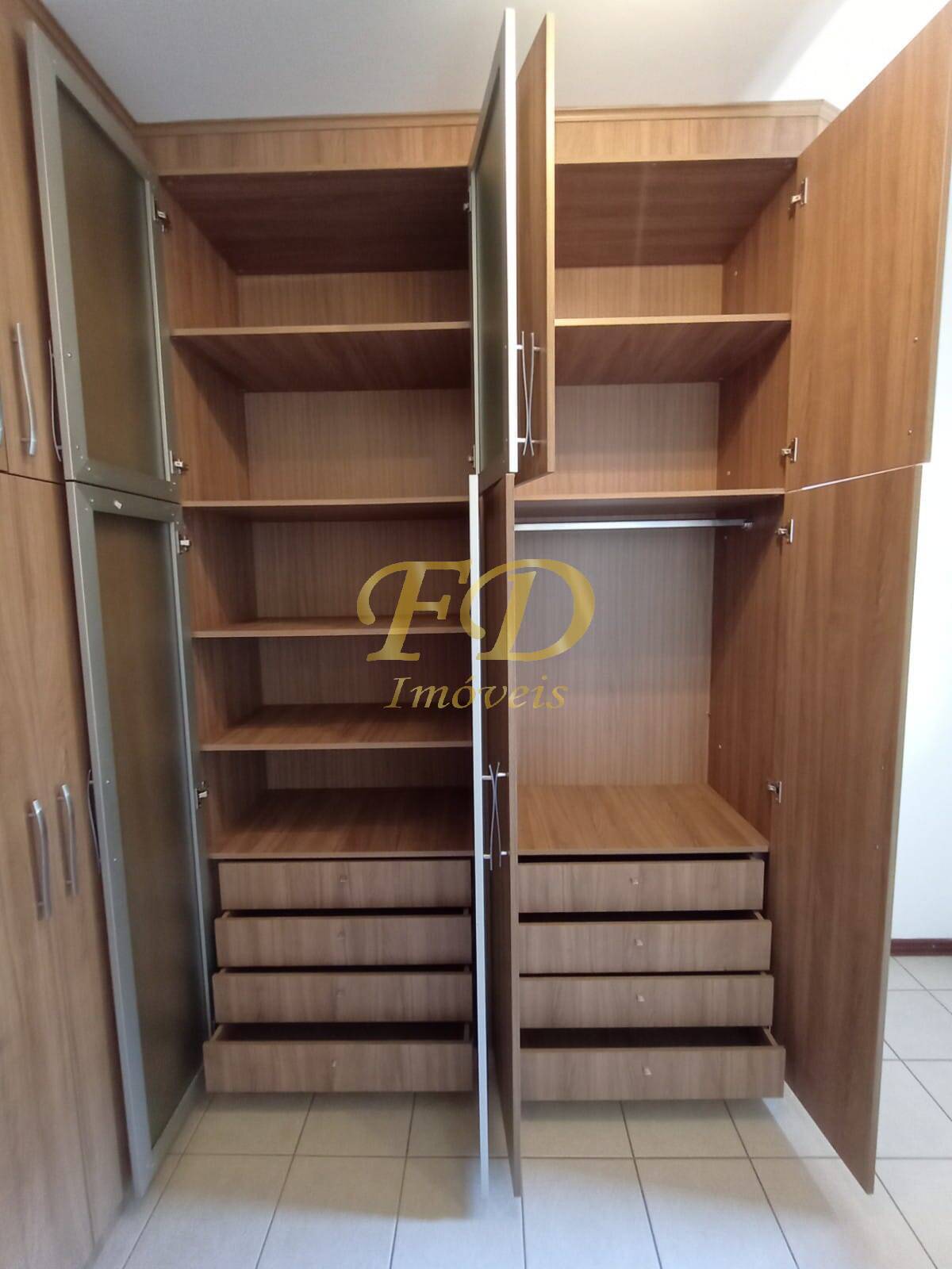 Apartamento para alugar com 2 quartos, 70m² - Foto 19