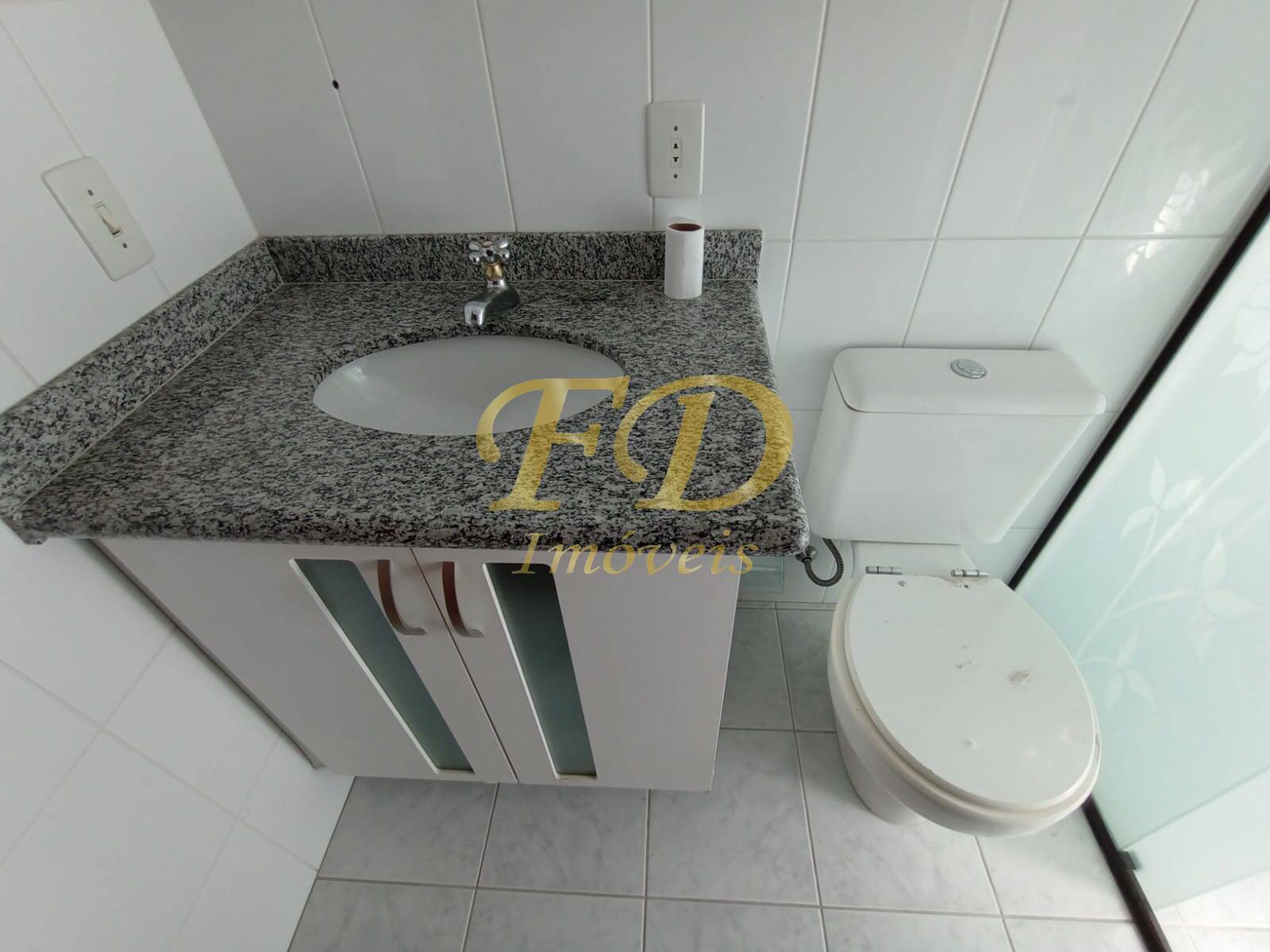 Apartamento para alugar com 2 quartos, 70m² - Foto 27