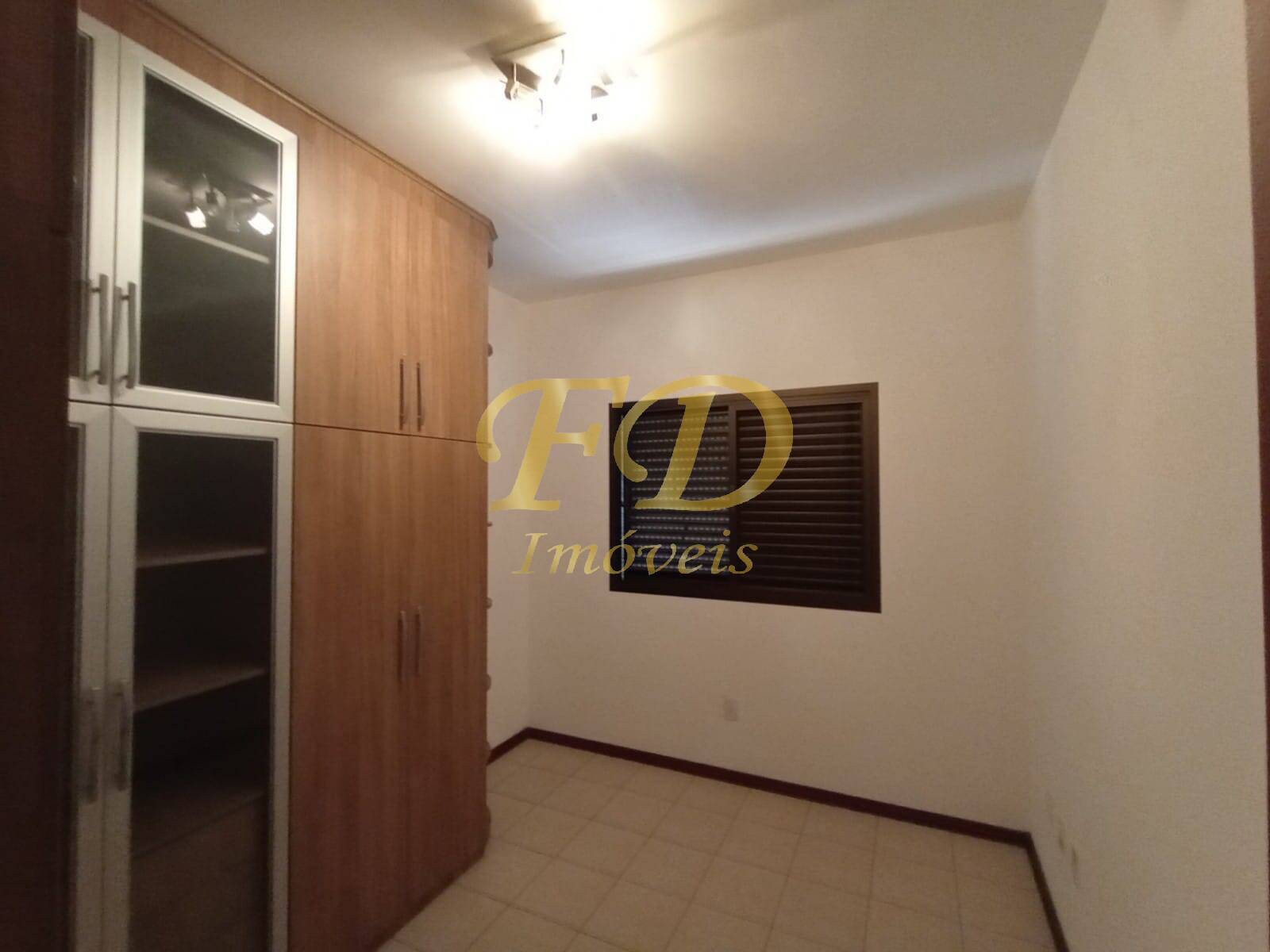 Apartamento para alugar com 2 quartos, 70m² - Foto 22