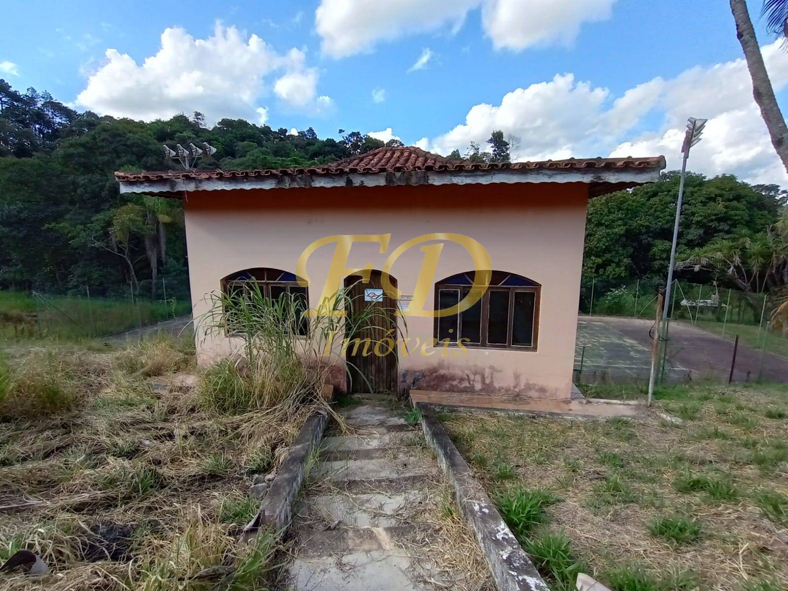 Fazenda à venda com 5 quartos, 1500m² - Foto 57