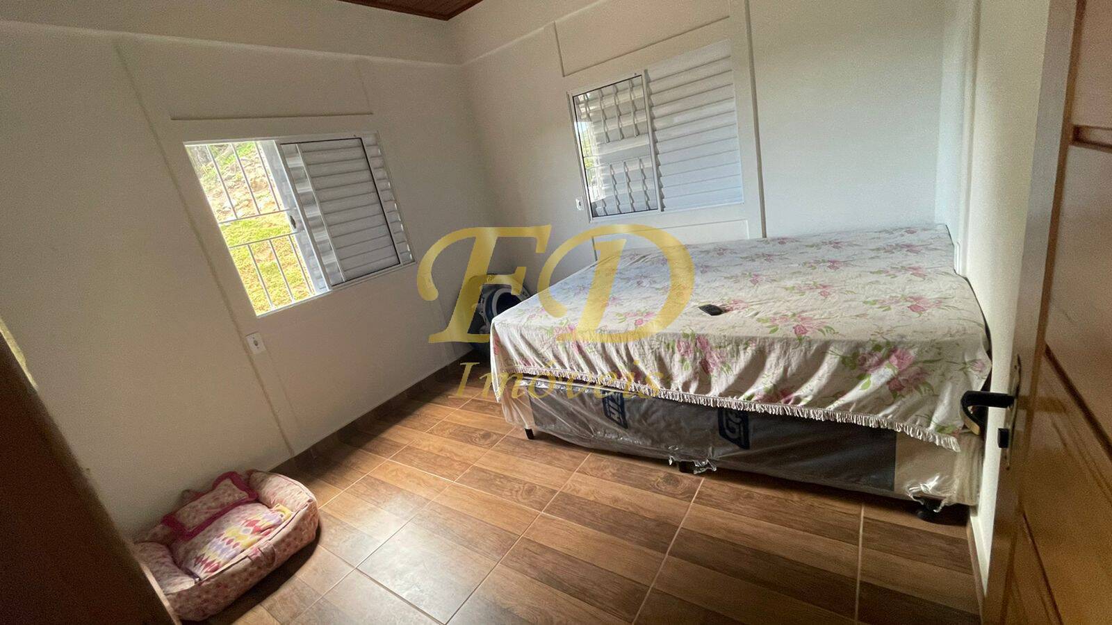 Fazenda à venda com 4 quartos, 220m² - Foto 19