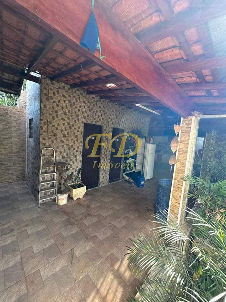 Terreno à venda com 3 quartos, 150m² - Foto 8