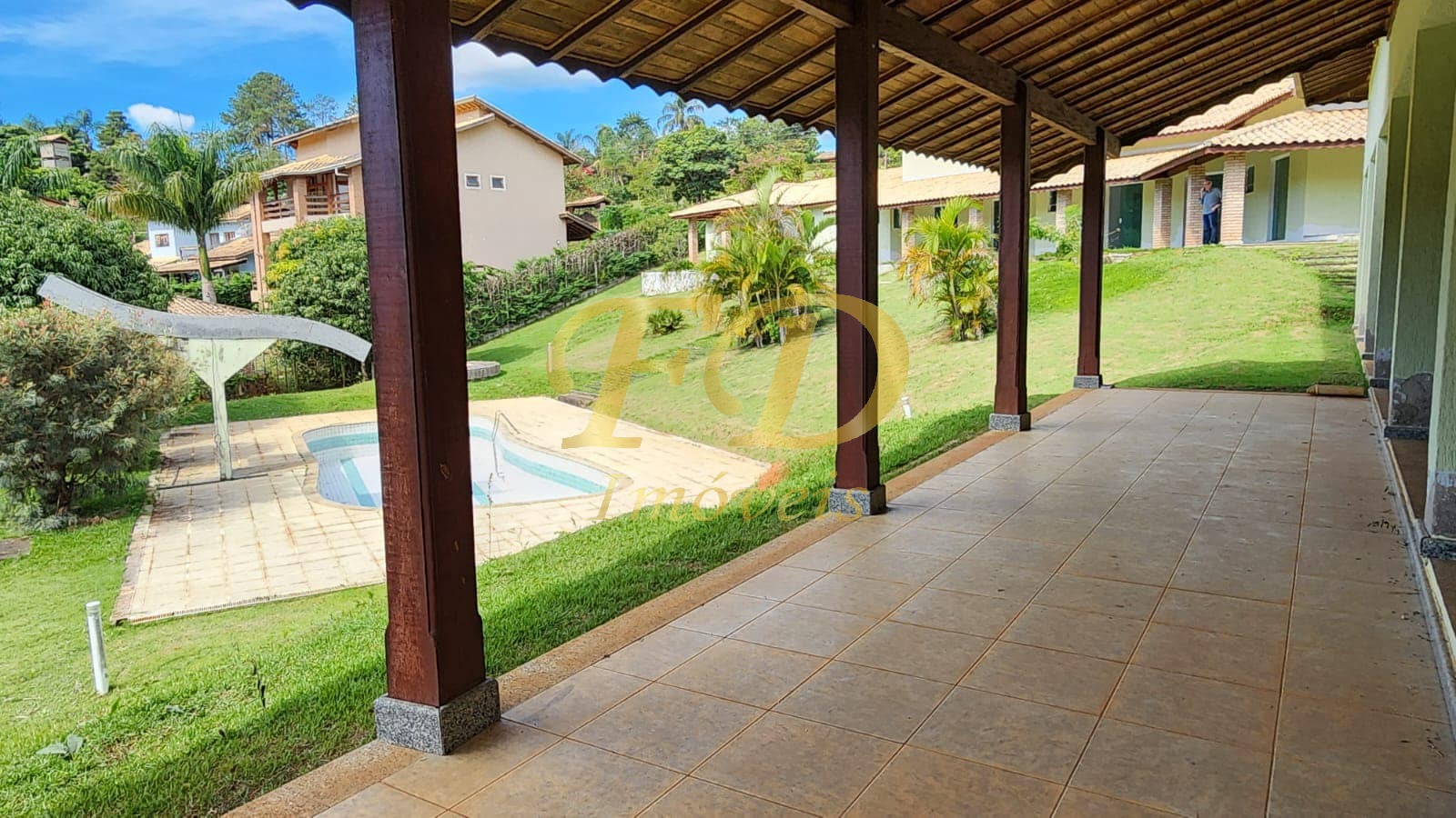 Fazenda à venda com 7 quartos, 900m² - Foto 30