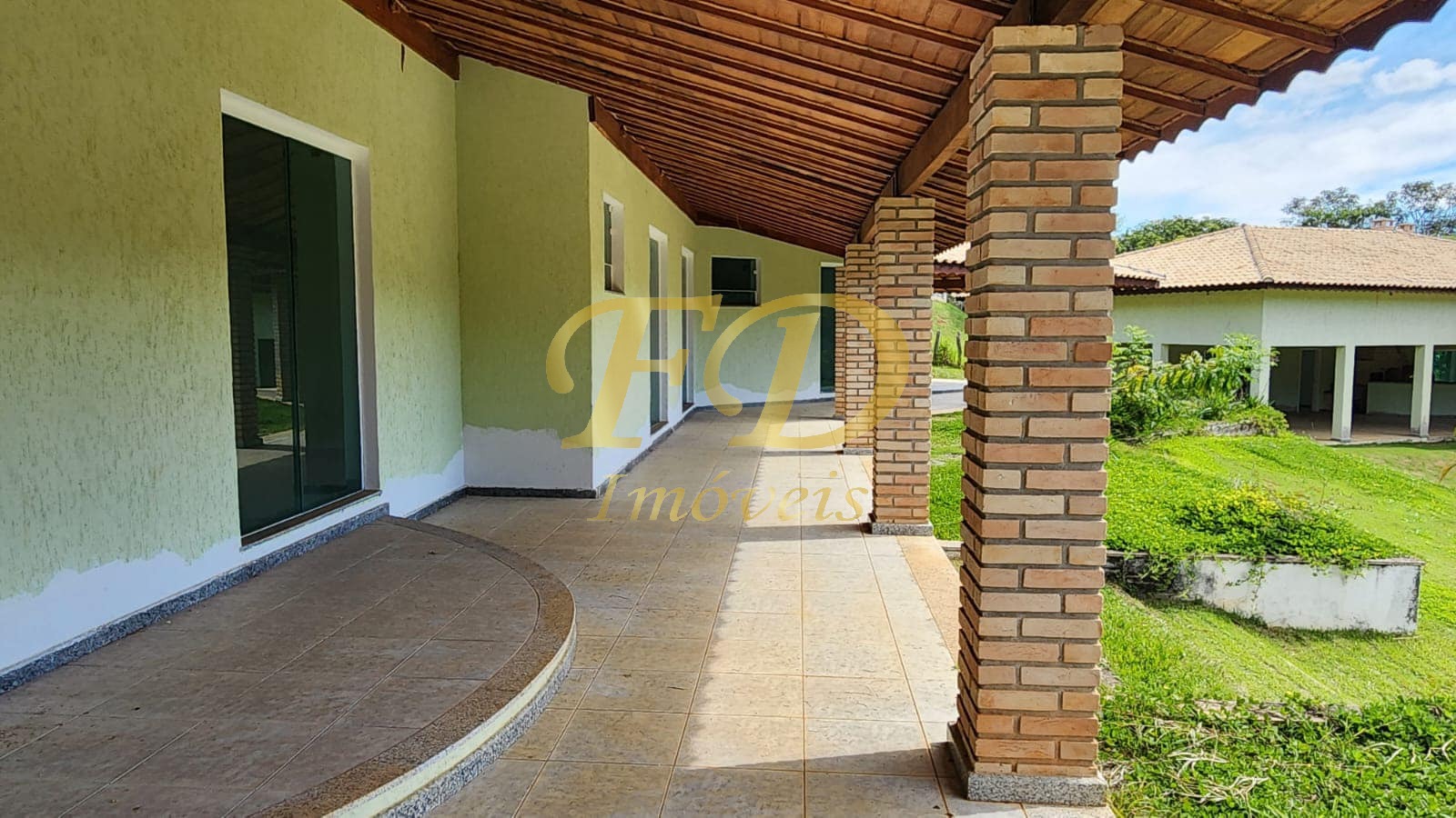 Fazenda à venda com 7 quartos, 900m² - Foto 28