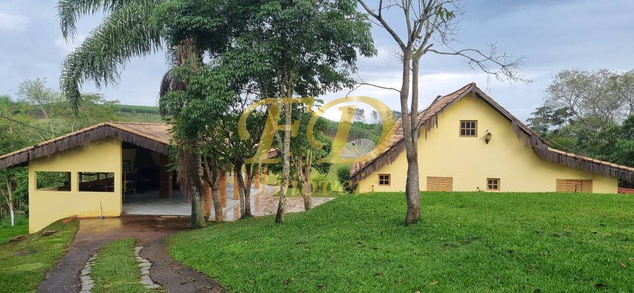 Fazenda à venda com 3 quartos, 700m² - Foto 3