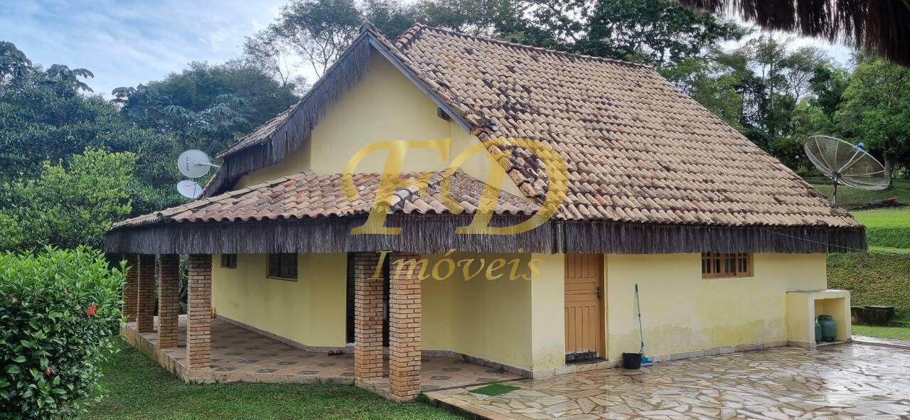 Fazenda à venda com 3 quartos, 700m² - Foto 4