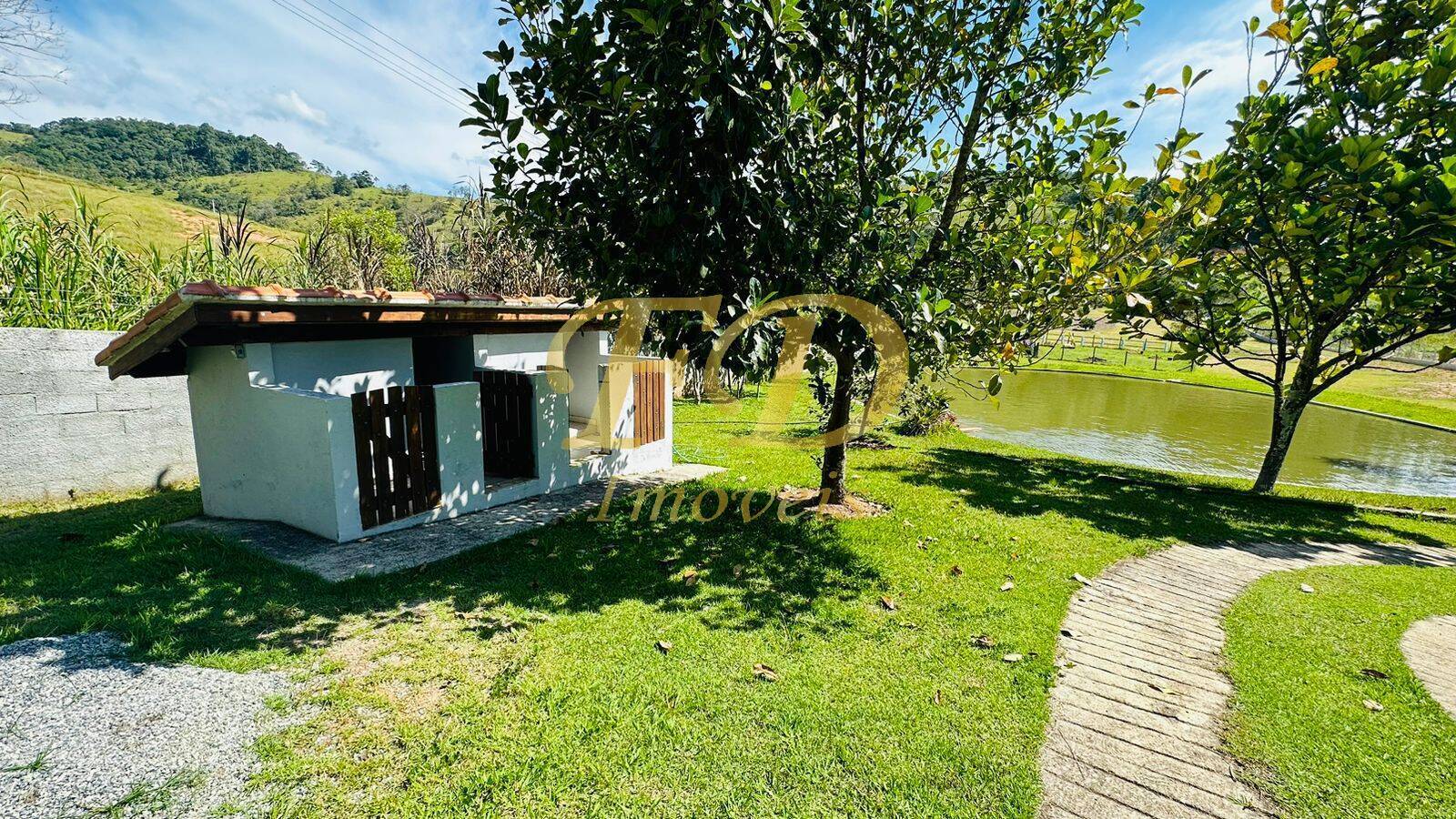 Fazenda à venda com 5 quartos, 10000m² - Foto 15