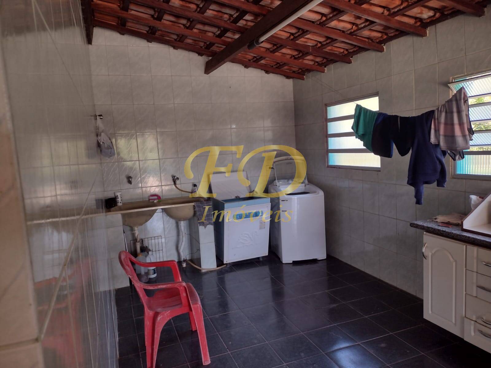 Fazenda à venda com 3 quartos, 322m² - Foto 32