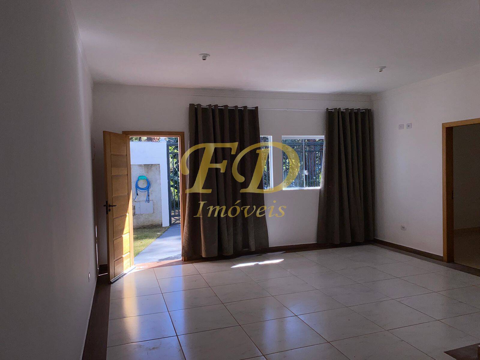 Casa à venda com 2 quartos, 60m² - Foto 38