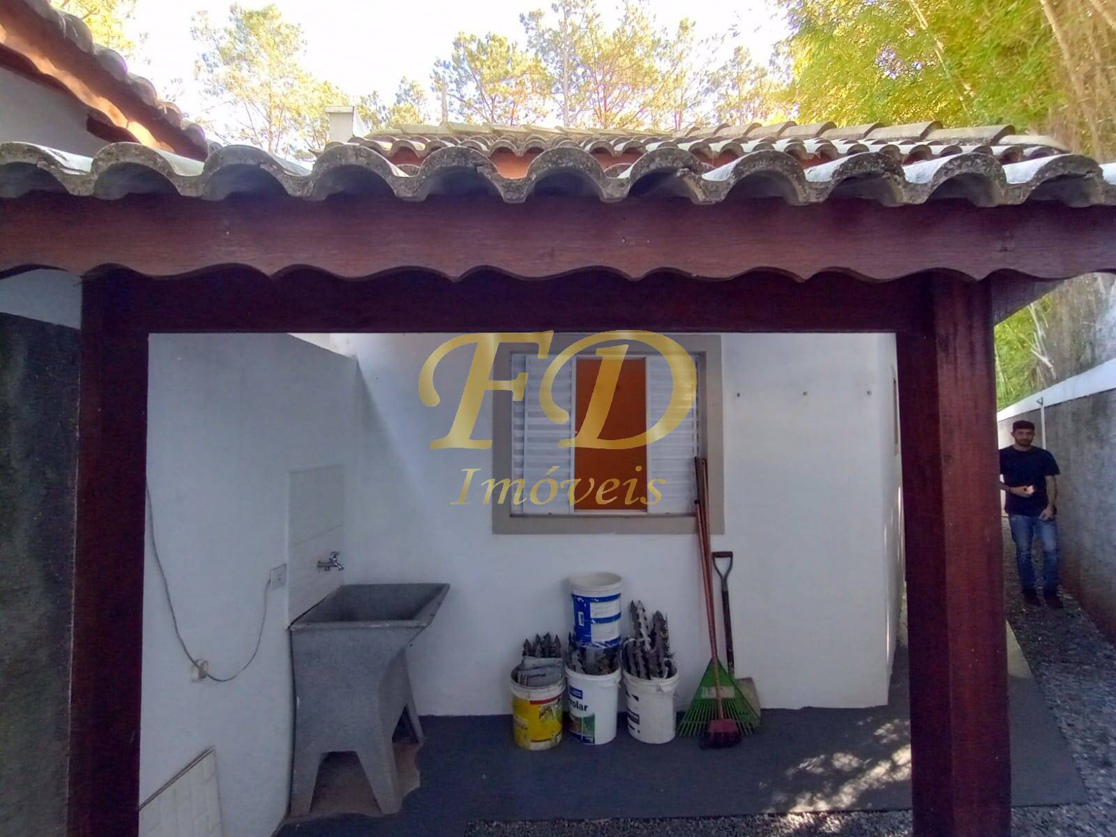 Casa à venda com 2 quartos, 60m² - Foto 28