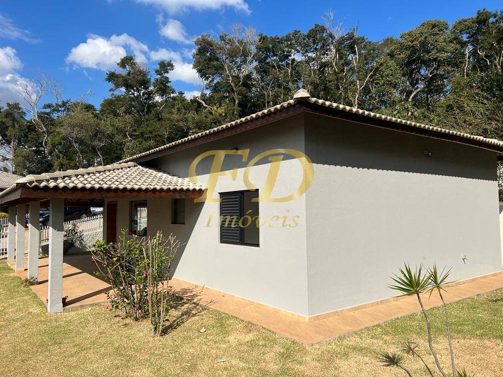 Casa para alugar com 3 quartos, 120m² - Foto 25