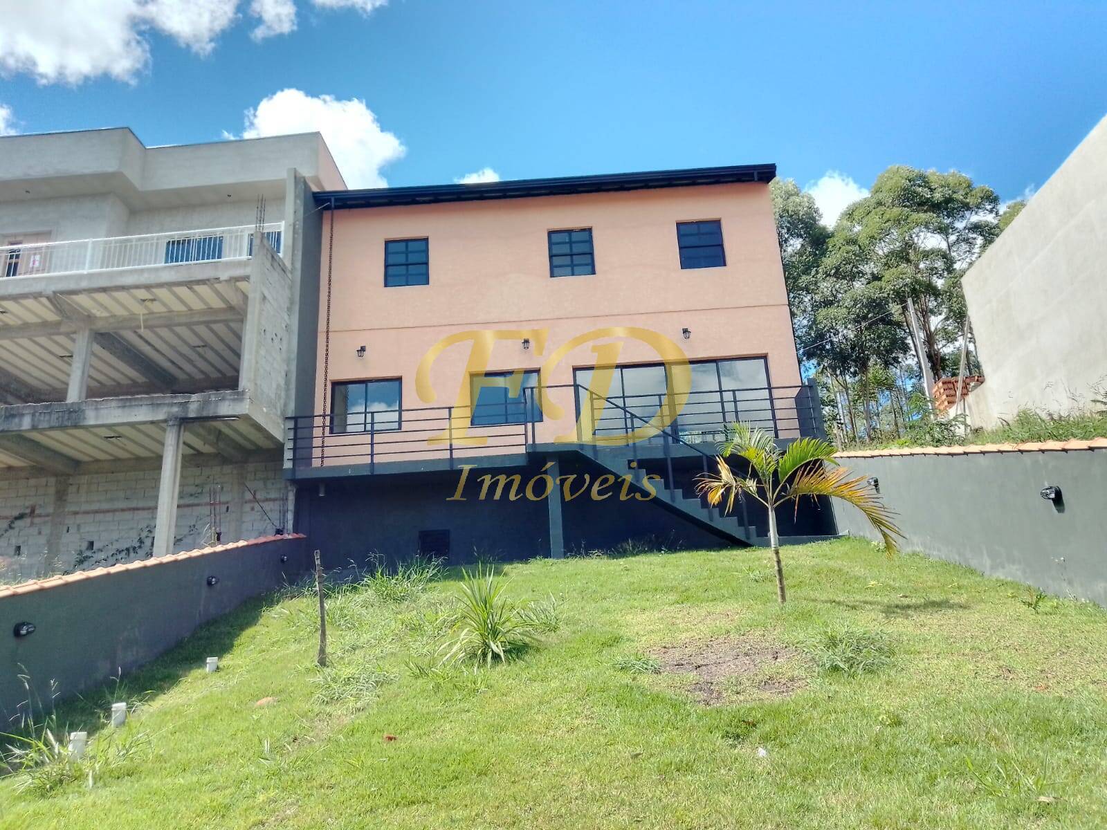 Casa de Condomínio à venda com 3 quartos, 110m² - Foto 1