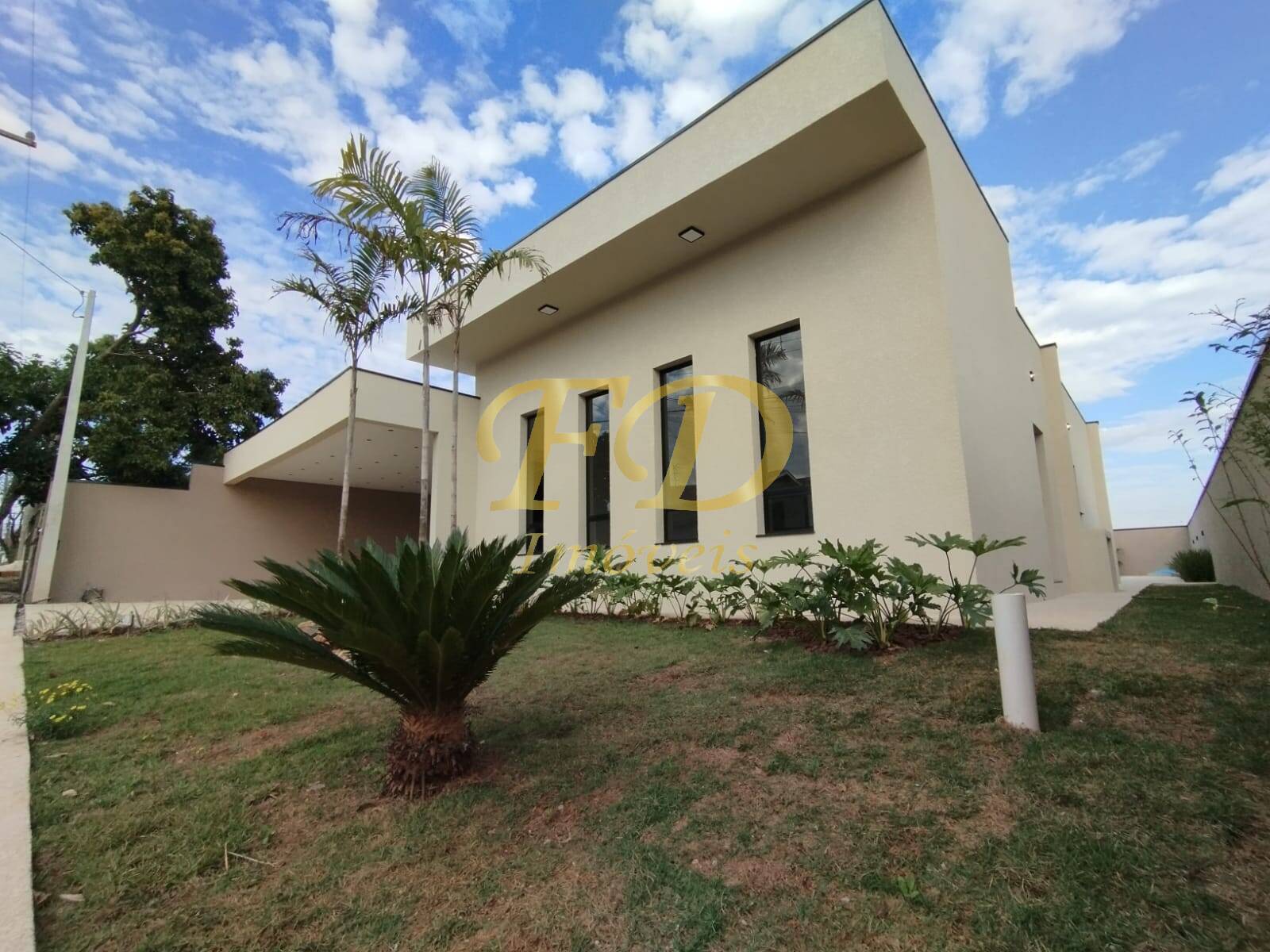 Casa de Condomínio à venda com 3 quartos, 238m² - Foto 5