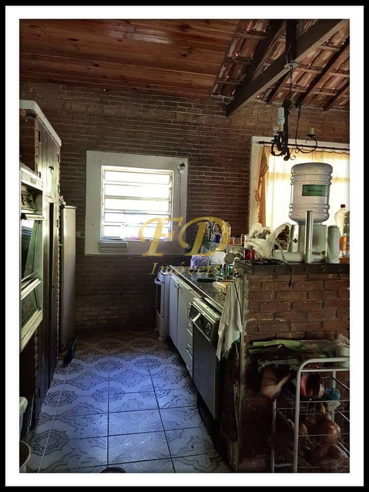 Fazenda à venda com 6 quartos, 600m² - Foto 4