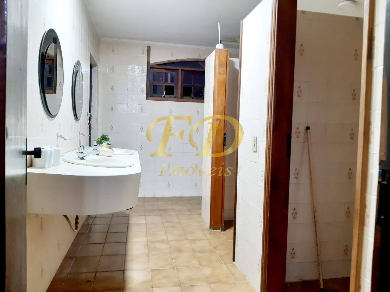 Fazenda à venda com 6 quartos, 600m² - Foto 25