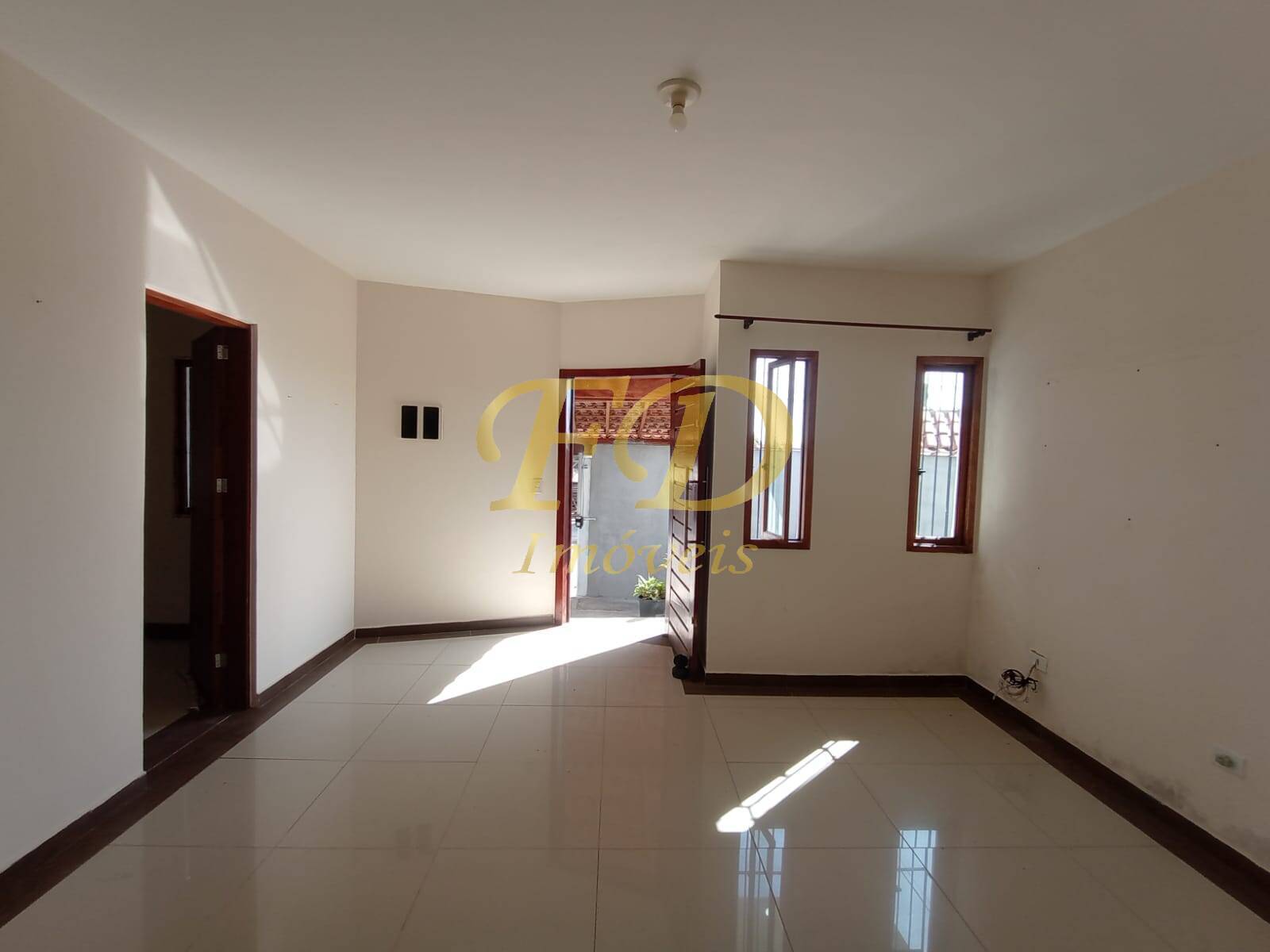 Casa à venda com 2 quartos, 120m² - Foto 40