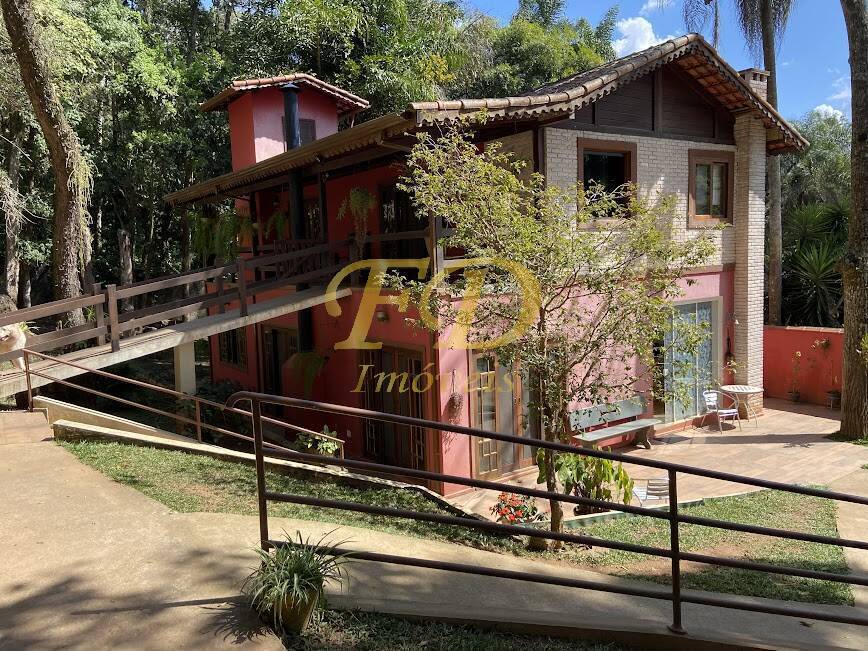 Fazenda à venda com 3 quartos, 500m² - Foto 1