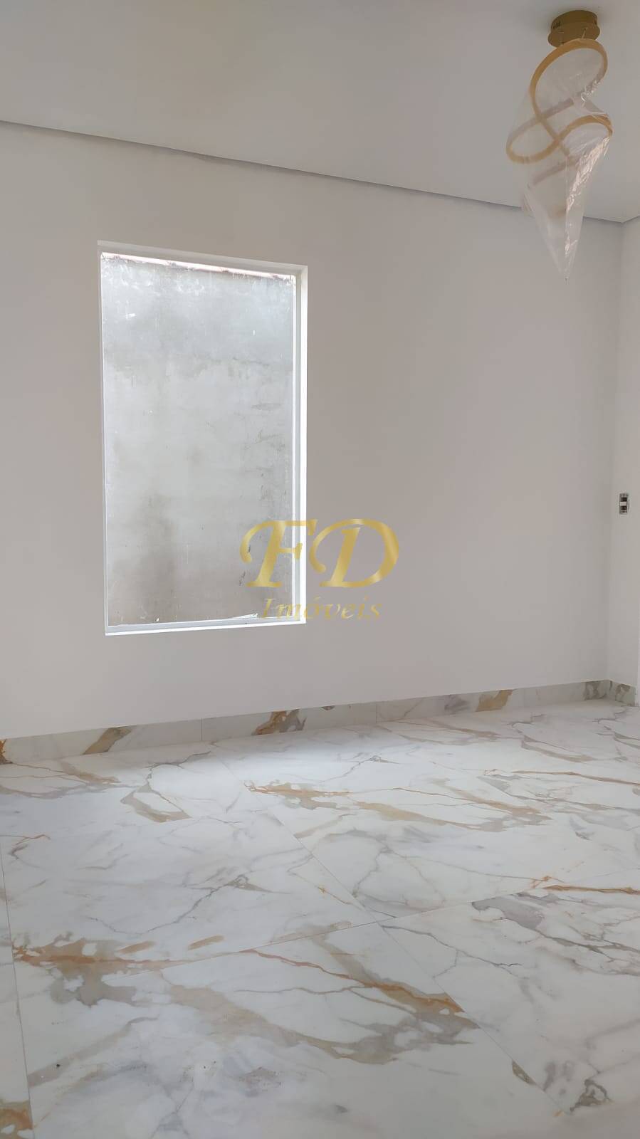 Casa à venda com 2 quartos, 108m² - Foto 4