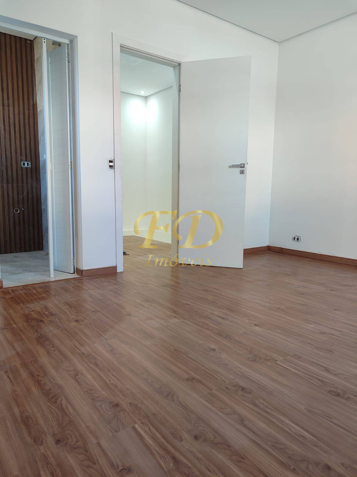 Casa à venda com 2 quartos, 108m² - Foto 17