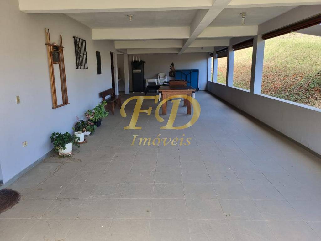 Fazenda à venda com 3 quartos, 700m² - Foto 8