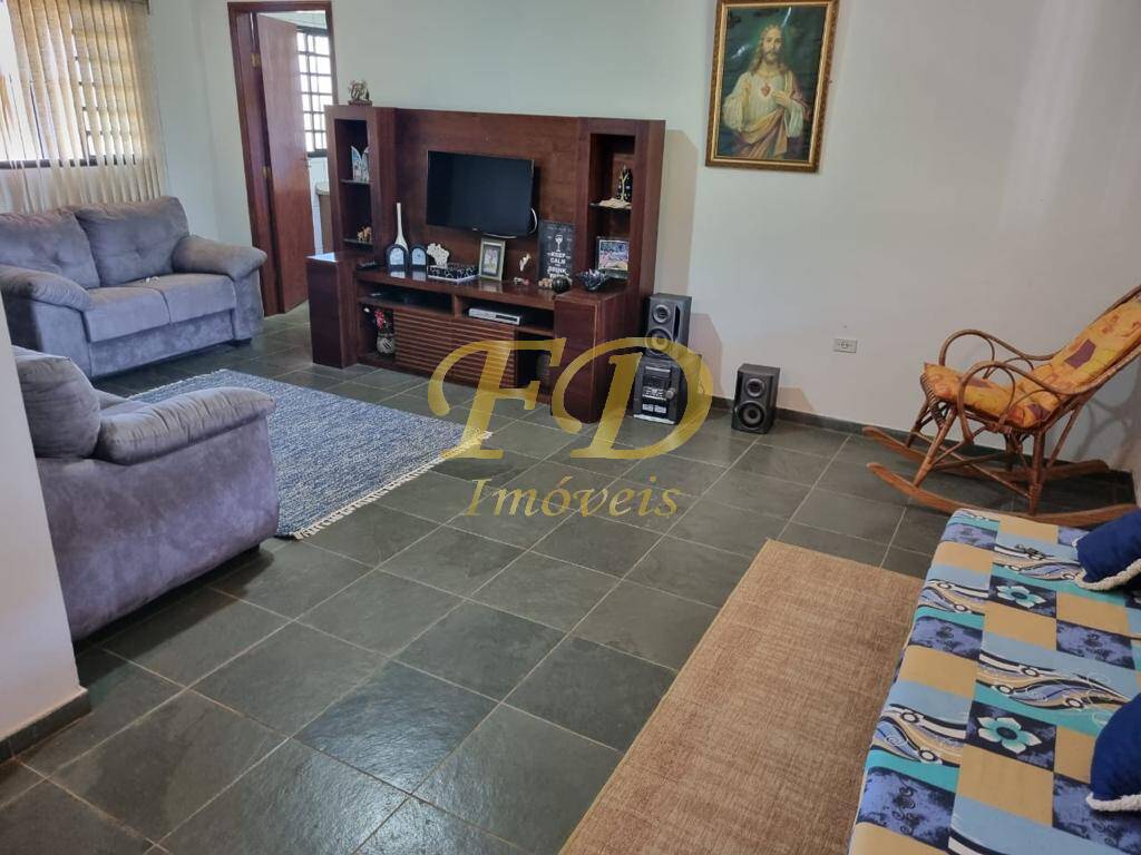 Fazenda à venda com 3 quartos, 700m² - Foto 10