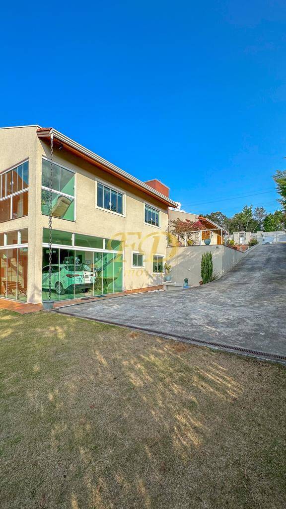 Fazenda à venda com 4 quartos, 320m² - Foto 2